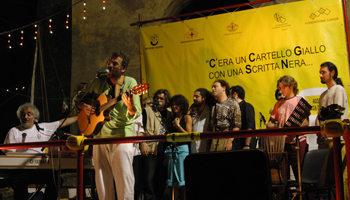 CartelloGialloTutti350